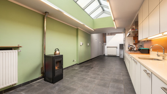 Lessensestraat - 67 - - 9500