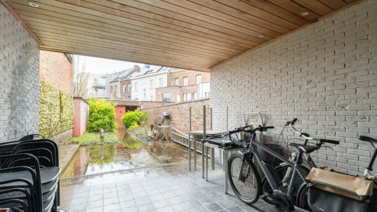 Lessensestraat - 67 - - 9500