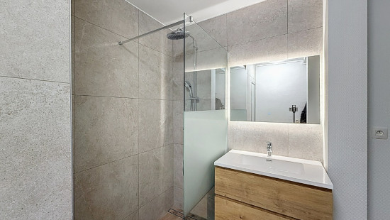 Avenue de l'Enseignement - 23 - C - 7330