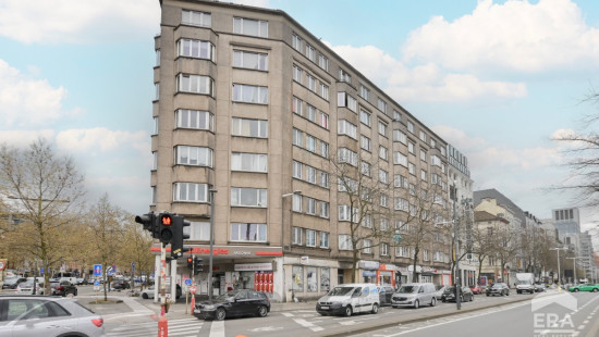 Place de la Constitution - 2 - 2 - 1060