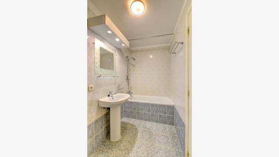 Avenue Georges Henri - 401 - - 1200