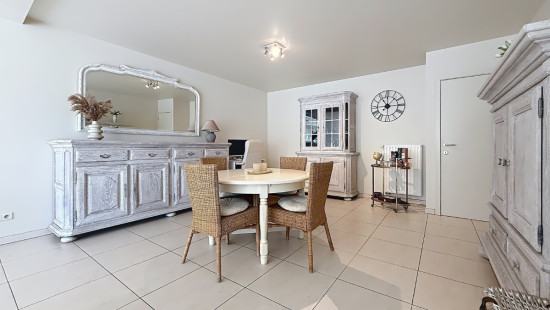 Burkel - 19 - 2 - 3990