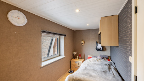 Stationsstraat - 18 - - 9961