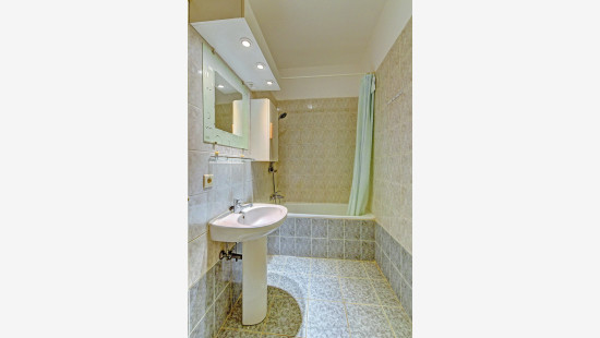 Avenue Georges Henri - 401 - - 1200