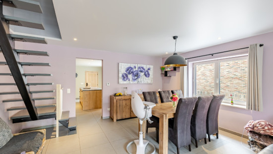 Stationsstraat - 18 - - 9961