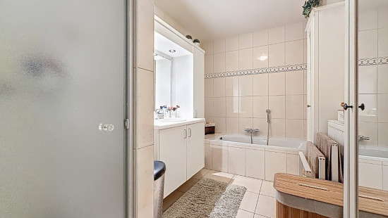 Burkel - 19 - 2 - 3990