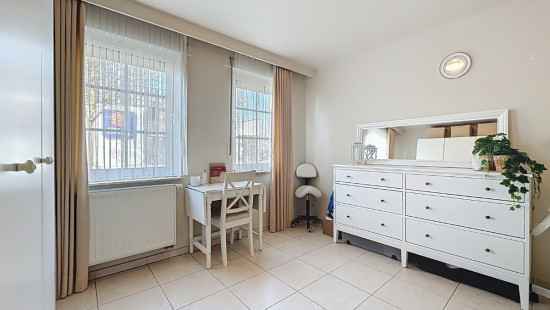 Burkel - 19 - 2 - 3990