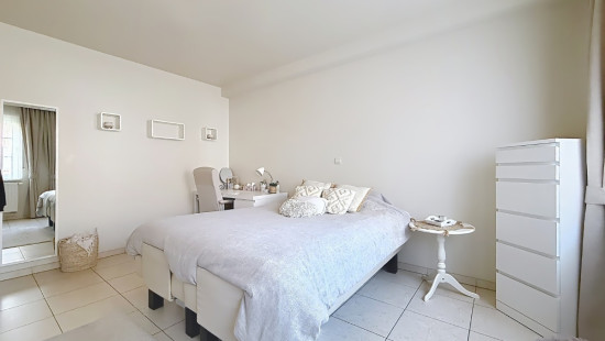 Burkel - 19 - 2 - 3990