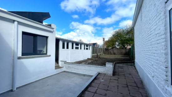 Stationsstraat - 58 - - 8880