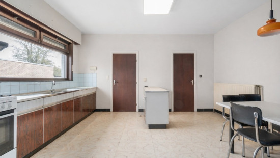 Oostveldstraat - 228 - - 9900