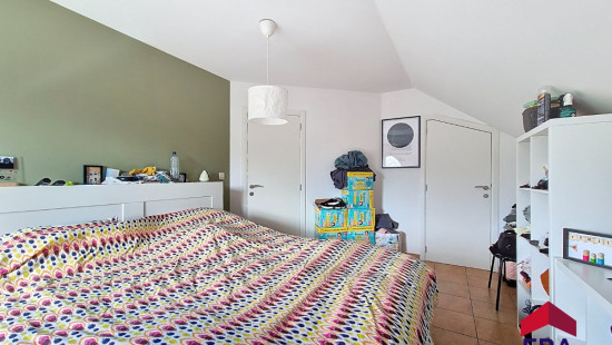 Rue du Levant - 12 - - 5300