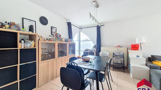 Rue du Levant - 12 - - 5300