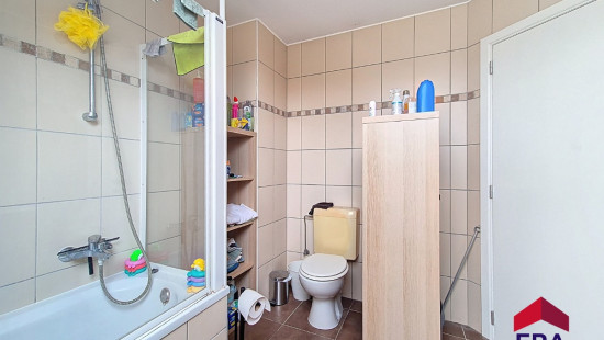 Rue du Levant - 12 - - 5300