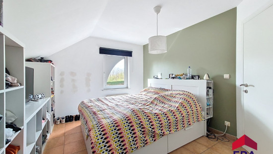 Rue du Levant - 12 - - 5300