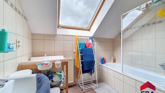 Rue du Levant - 12 - - 5300