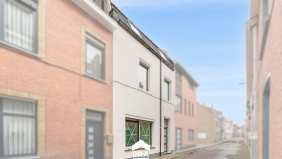 Collegestraat - 32 - - 9900