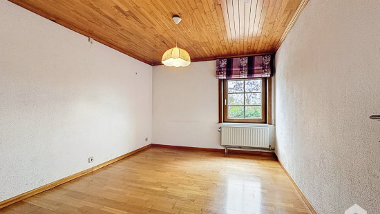 Rue Adolphe Debienne - 21 - - 6210