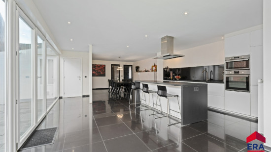 Sint-Eloois-Winkelstraat - 1 - - 8880