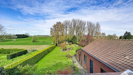 Rue Adolphe Debienne - 21 - - 6210