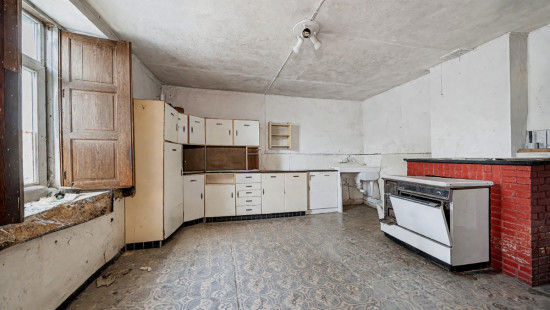 Rue Haute - 10 - - 6880