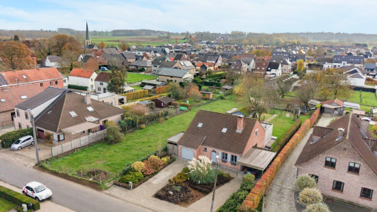 Dreefstraat - 30 - - 9552