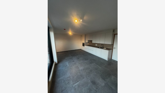 Markt - 8 - 0202 - 8957