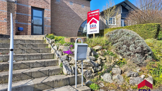 Rue du Levant - 10 - - 5300