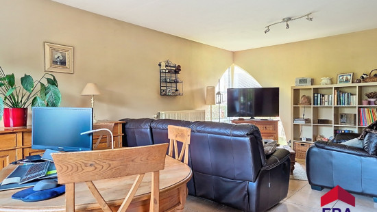 Rue du Levant - 10 - - 5300