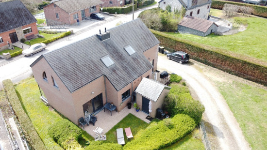 Rue du Levant - 10 - - 5300