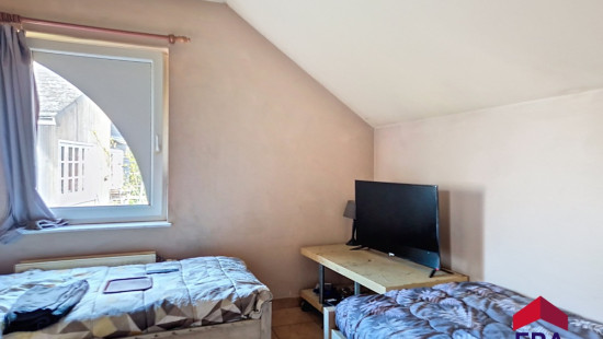 Rue du Levant - 10 - - 5300