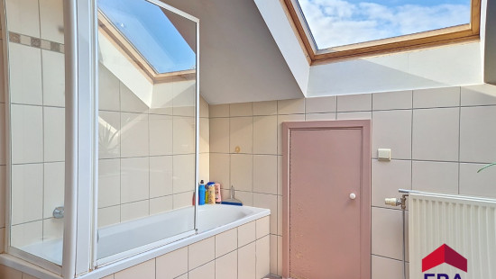 Rue du Levant - 10 - - 5300