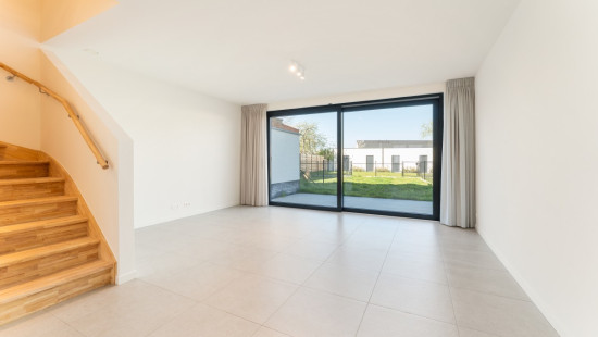 Stationsstraat - 62B - - 8540