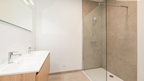 Emile Verhaerenstraat - 53 - - C1.5 - 2890