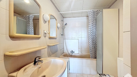 Place de la Gare - 2 - - 1420