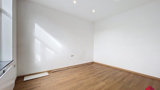 Avenue Roi Albert - 14 - Rez - 5300