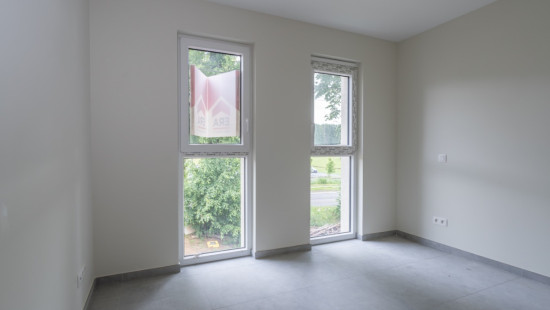 Route de Neufchâteau - 410 - 012 - 6700