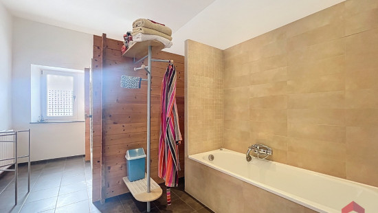 Place des Tilleuls - 49 - LOT 3 - 5300