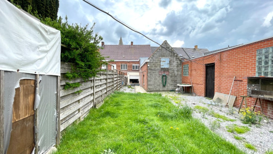 Dorpsplein - 14 - - 8851