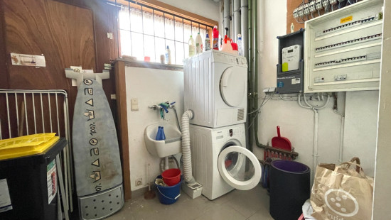 Dorpsplein - 15 - - 8851