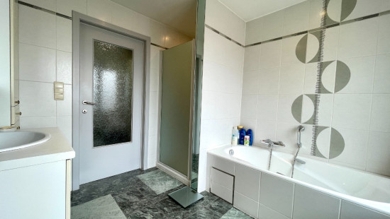 Dorpsplein - 15 - - 8851