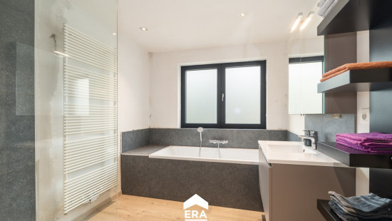 Stationsstraat - 60 - - 9950