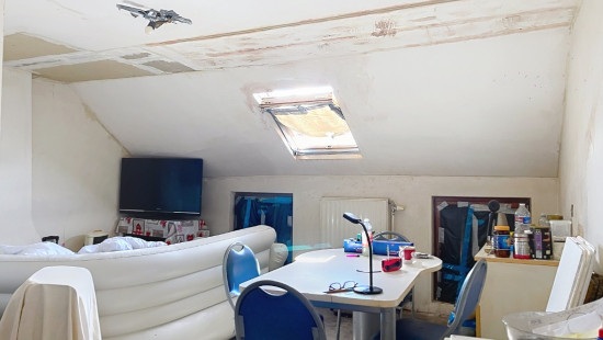 Rue Hector Denis - 11 - - 7390