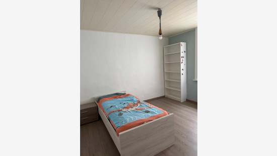 Stationsstraat - 76 - - 8830