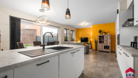 Binnenstraat - 180 - 1 - 9300