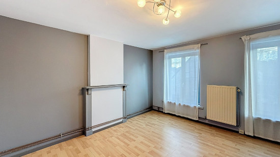 Rue Montavaux - 69 - - 7080