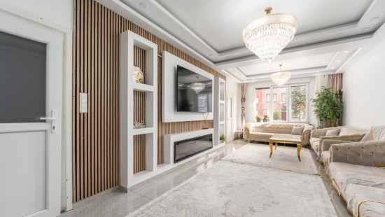 Heistraat - 38 - - 9100