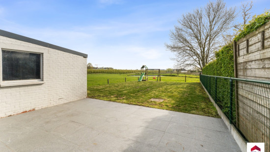 Brugsesteenweg - 61 - - 8740