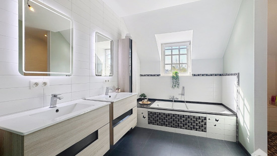 Rue Maubille - 24 - - 1400