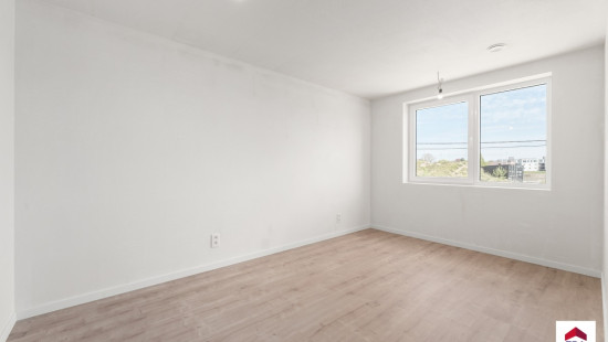 Berenakker - 23 - - 9880