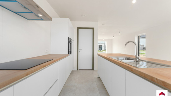 Berenakker - 23 - - 9880